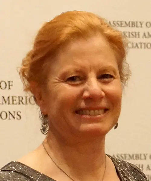 Dr. Nilufer Esen Bilgin